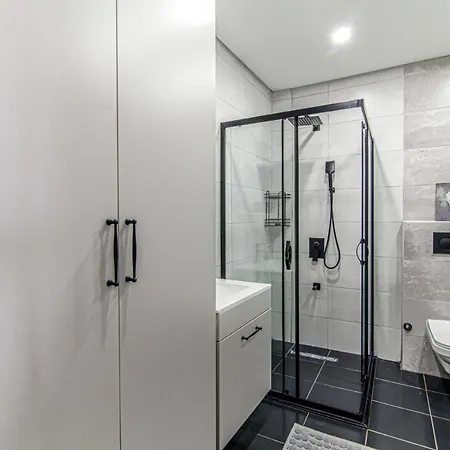 Central Modern Flat With Bosphorus View In Beyoglu * איסטמבול
